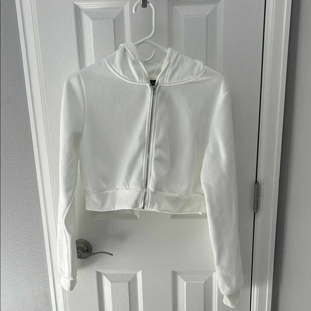 White Cropped Zip-Up Hoodie